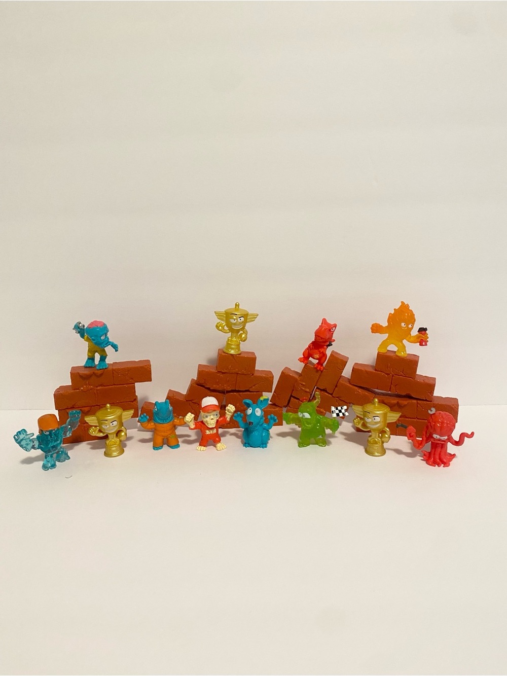 Zuru Smashers Trash Pack Surprise Mini Action Toy Lot Boy Monsters Bundle Bricks